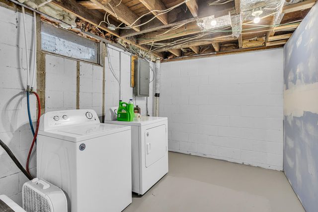 1410 Rowena Lane, Jackson City, MI 49202