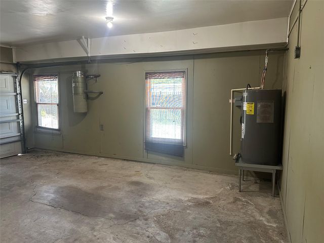2202 Welch Street, Houston, TX 77019
