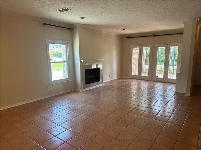 2202 Welch Street, Houston, TX 77019