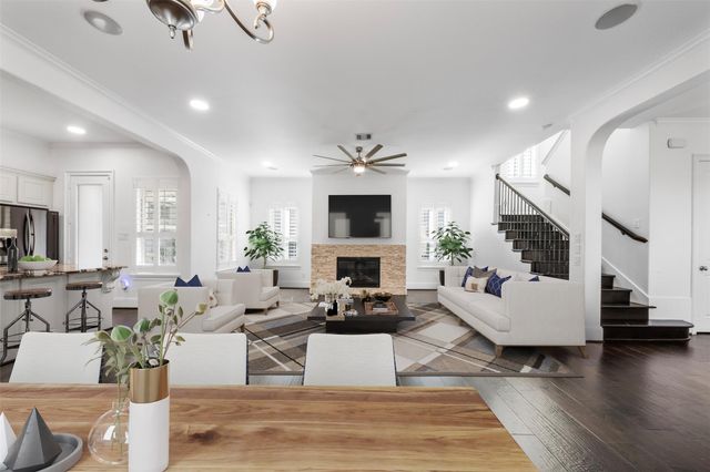 908 Amelia Street, Sugar Land, TX 77478