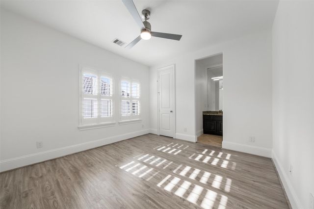 908 Amelia Street, Sugar Land, TX 77478