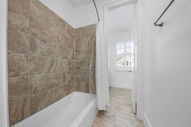 908 Amelia Street, Sugar Land, TX 77478