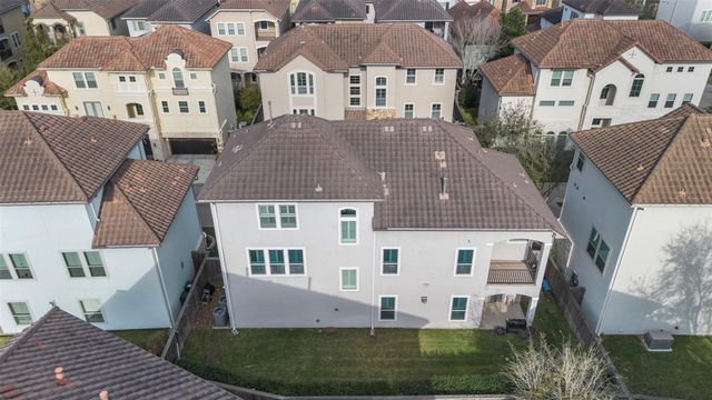 908 Amelia Street, Sugar Land, TX 77478