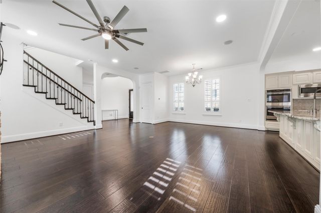 908 Amelia Street, Sugar Land, TX 77478