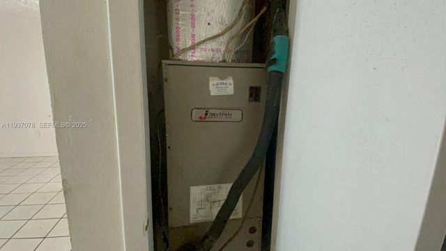 8201 NW 6th Ave, Miami, FL 33150