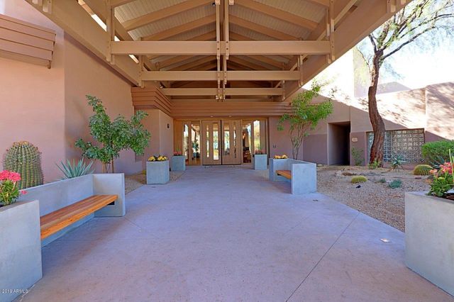 6960 E WHISPERING MESQUITE Trail, Scottsdale, AZ 85266