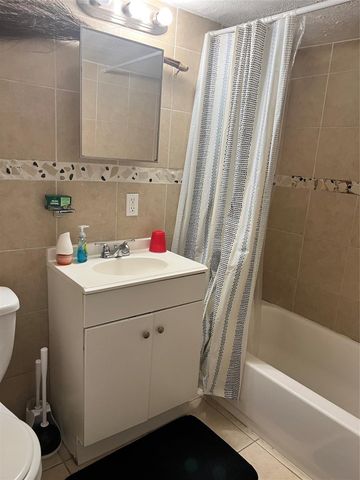 3201 Glendale Boulevard, Fort Lauderdale, FL 33312