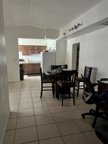 3201 Glendale Boulevard, Fort Lauderdale, FL 33312