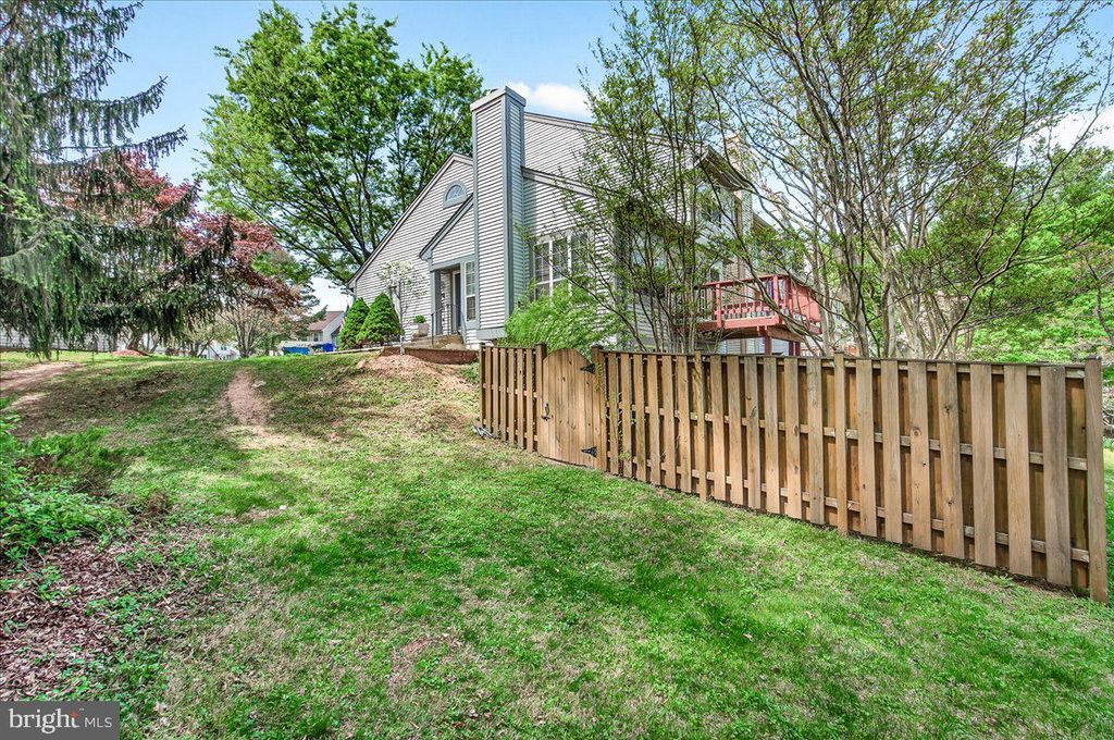 Image 44 of property listing at 1520 INGRAM TER, Silver Spring, MD 20906