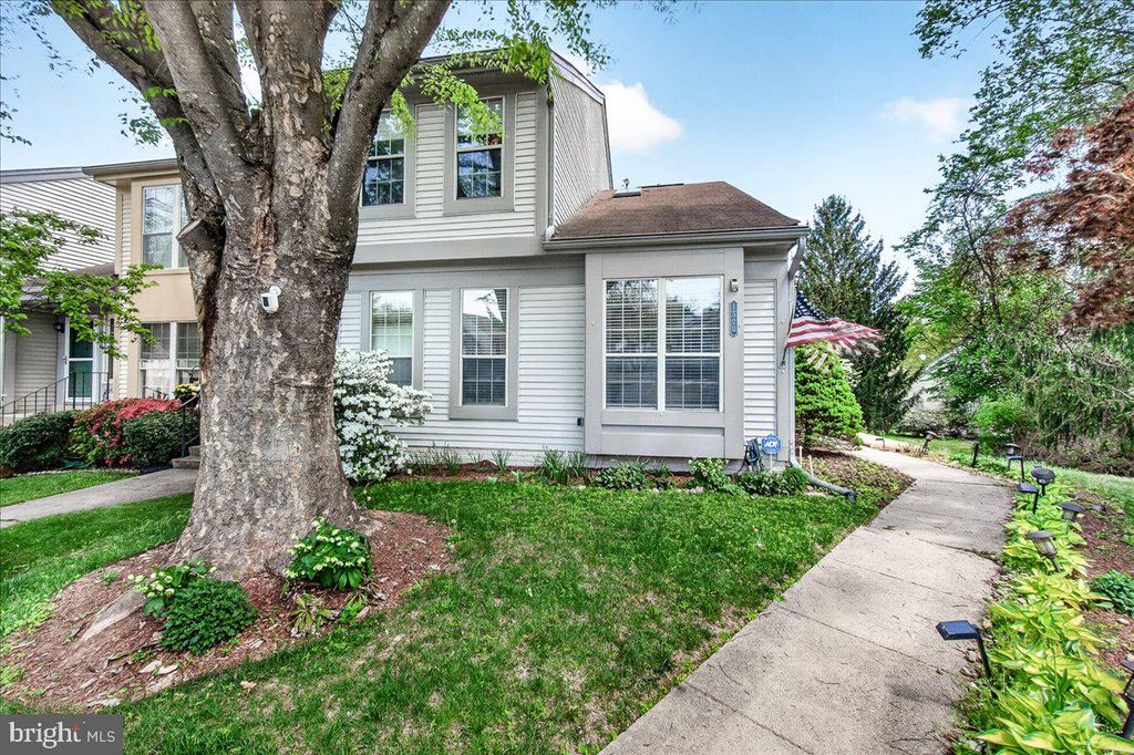 Image 5 of property listing at 1520 INGRAM TER, Silver Spring, MD 20906