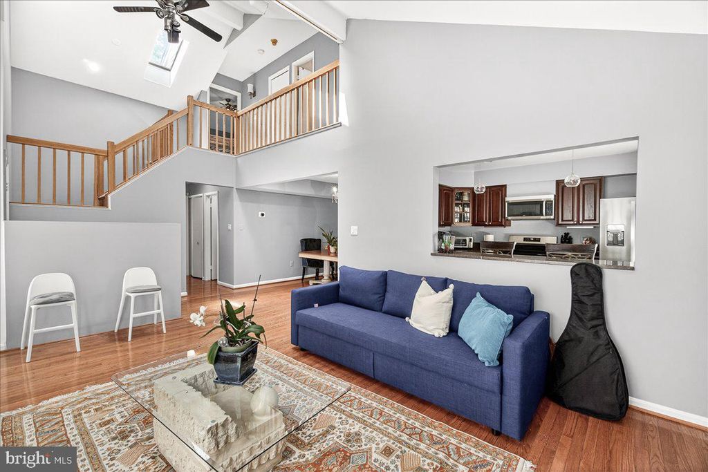 Image 8 of property listing at 1520 INGRAM TER, Silver Spring, MD 20906