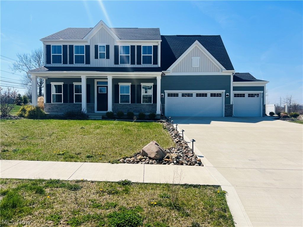 8100 Jack Ryan Drive, North Ridgeville, OH 44039