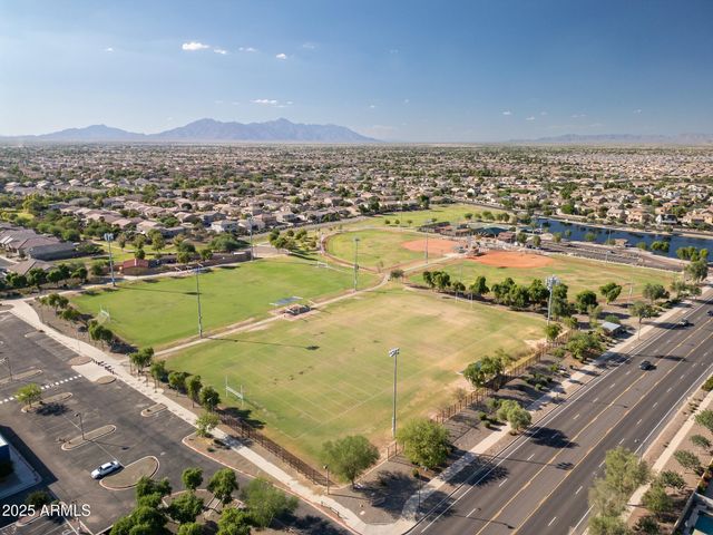 41301 W SUSSEX Drive, Maricopa, AZ 85138