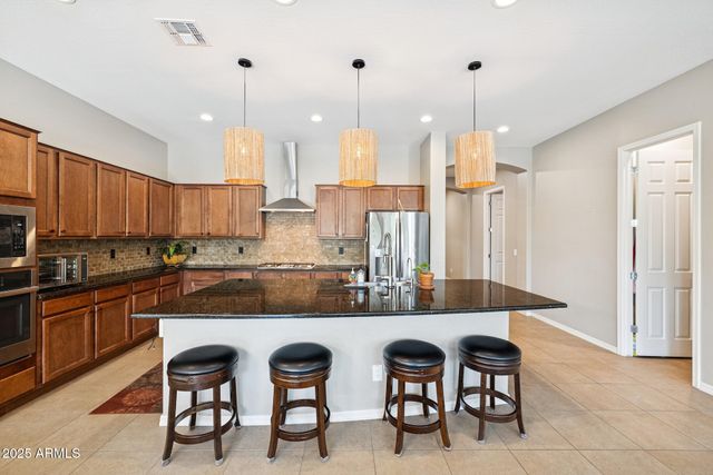 41301 W SUSSEX Drive, Maricopa, AZ 85138