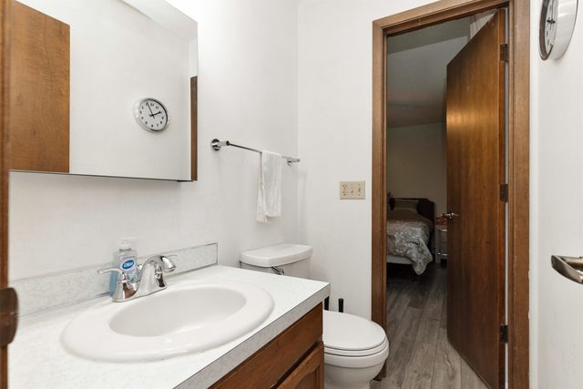 210 11th Avenue NW, Altoona, IA 50009