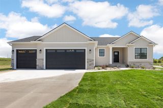 1089 Archer Drive, Marion, IA 52302