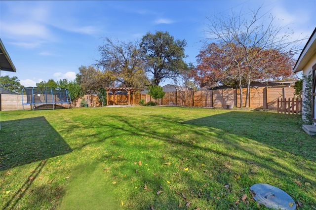 1609 Mesquite LN, Georgetown, TX 78628