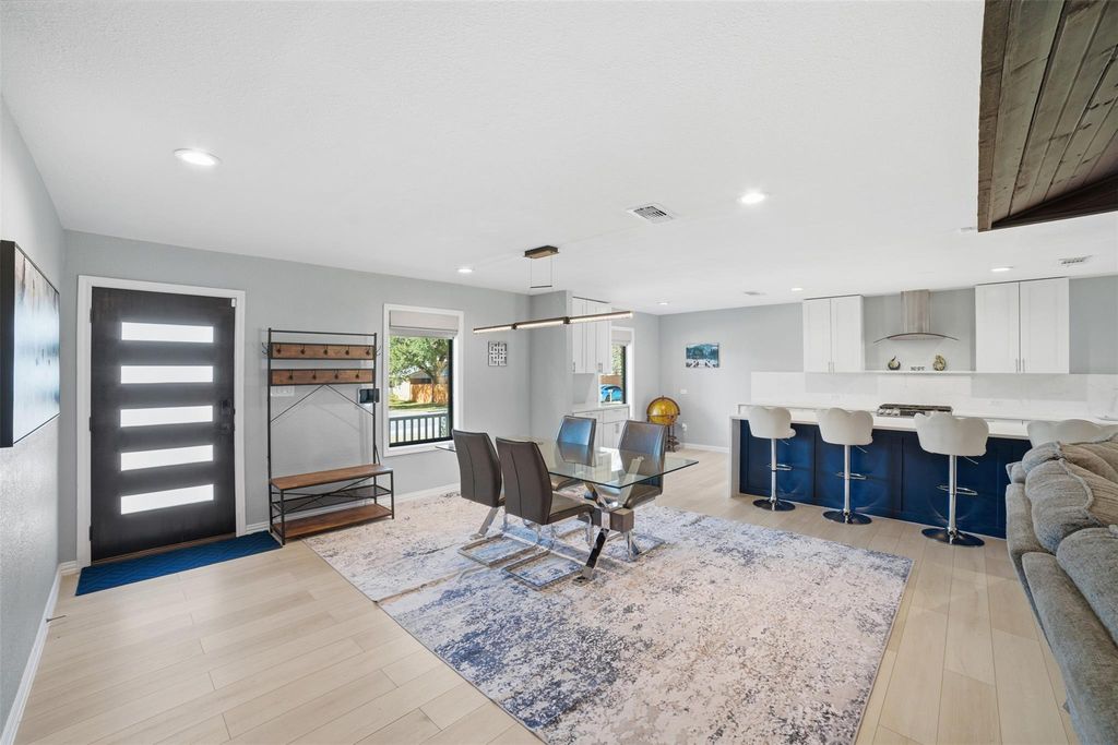 1609 Mesquite LN, Georgetown, TX 78628