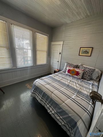 417 Holmes Avenue B, Huntsville, AL 35801
