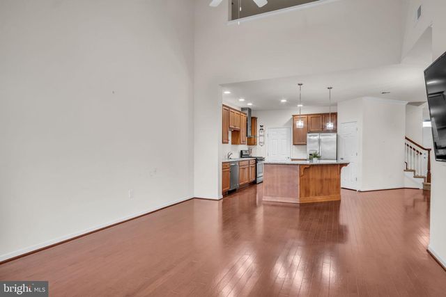 307 VALOR DR, Mechanicsburg, PA 17050