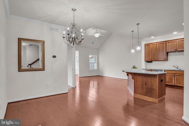 307 VALOR DR, Mechanicsburg, PA 17050