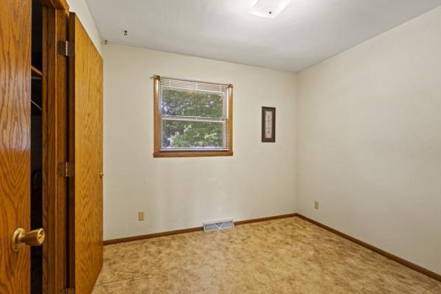 107 Moorland Drive, Markesan, WI 53946
