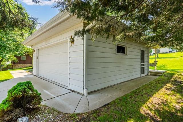 107 Moorland Drive, Markesan, WI 53946