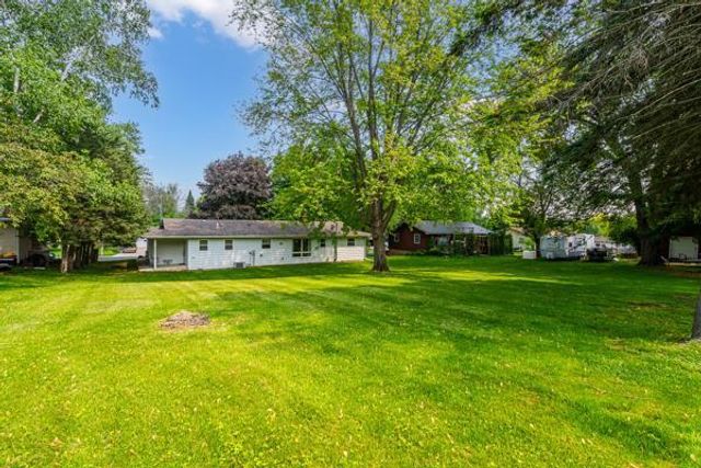 107 Moorland Drive, Markesan, WI 53946