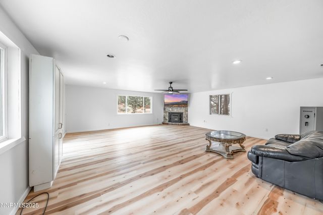 1193 Manhattan Way, Gardnerville, NV 89460