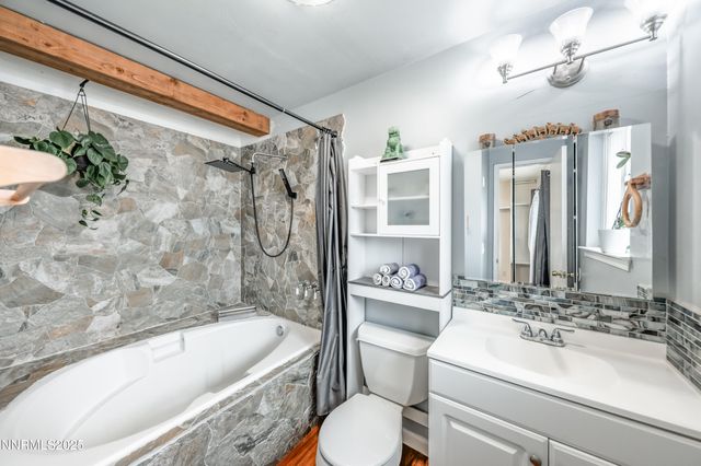 1193 Manhattan Way, Gardnerville, NV 89460