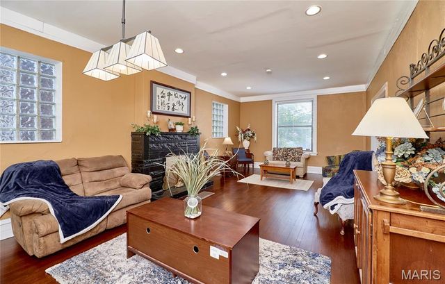 6059 Clemens Avenue, St Louis, MO 63112