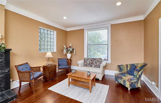 6059 Clemens Avenue, St Louis, MO 63112