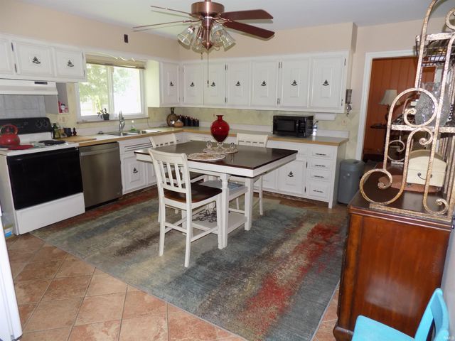 4311 Bellemeade Avenue, Evansville, IN 47714