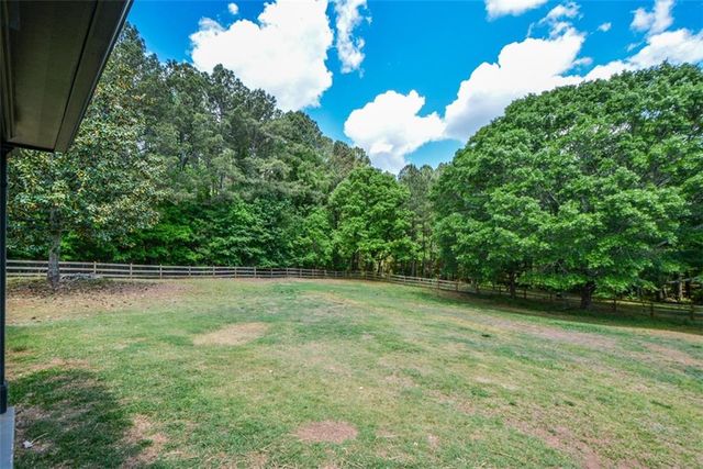 413 Parks Mill Road, Auburn, GA 30011