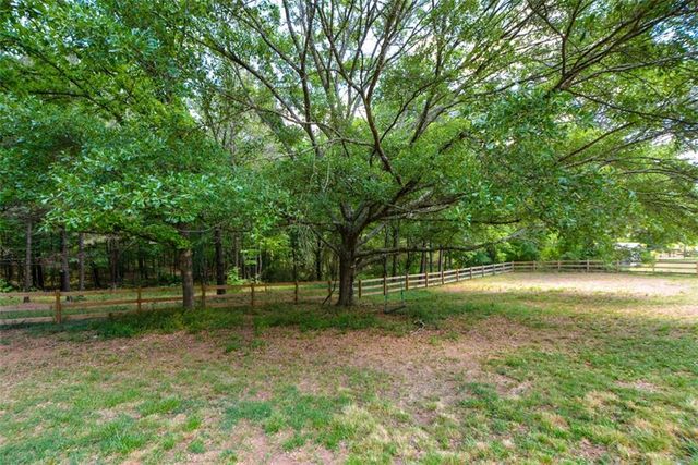 413 Parks Mill Road, Auburn, GA 30011
