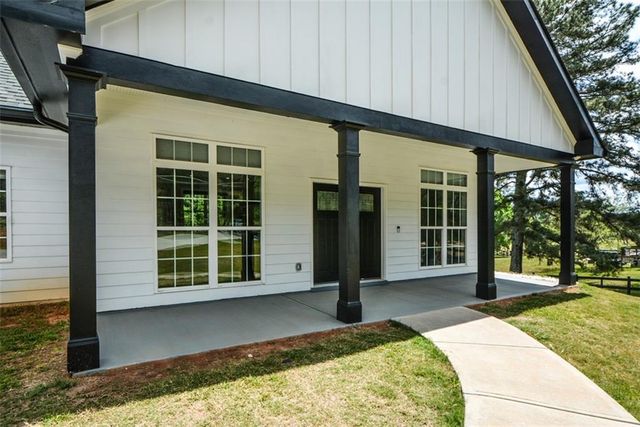 413 Parks Mill Road, Auburn, GA 30011
