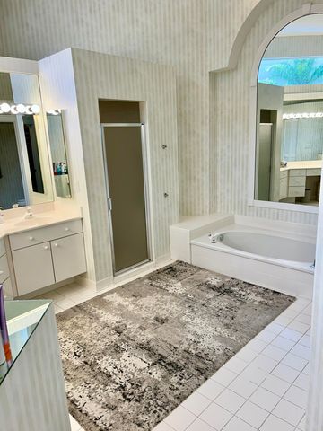 152 CORAL CAY Drive, Palm Beach Gardens, FL 33418