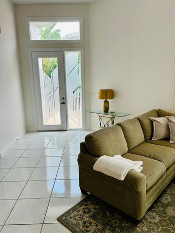 152 CORAL CAY Drive, Palm Beach Gardens, FL 33418