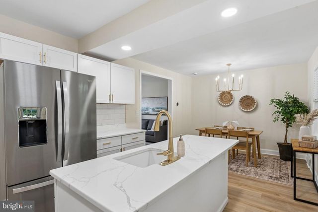 34 BRIARWOOD RD, Baltimore, MD 21228