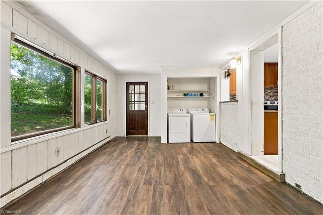 2411 Dellwood Drive, Greensboro, NC 27408