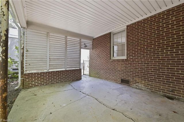 2411 Dellwood Drive, Greensboro, NC 27408