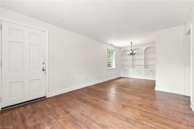 2411 Dellwood Drive, Greensboro, NC 27408