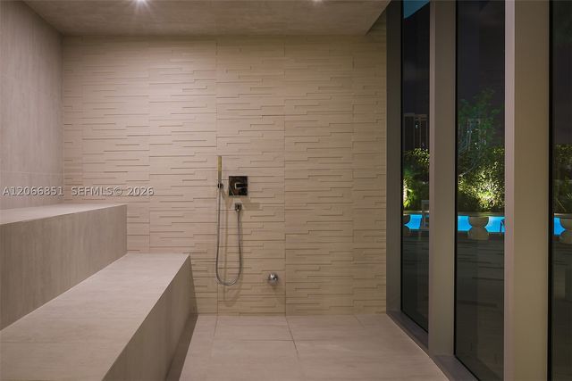 488 NE 18th St 2109, Miami, FL 33132