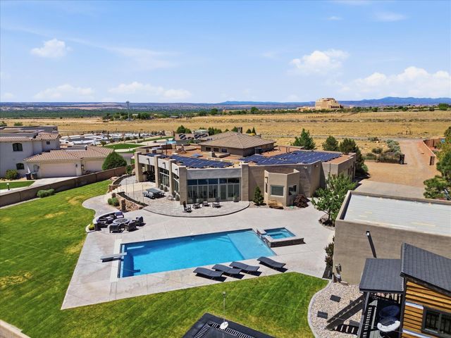7200 Elena Drive NE, Albuquerque, NM 87113