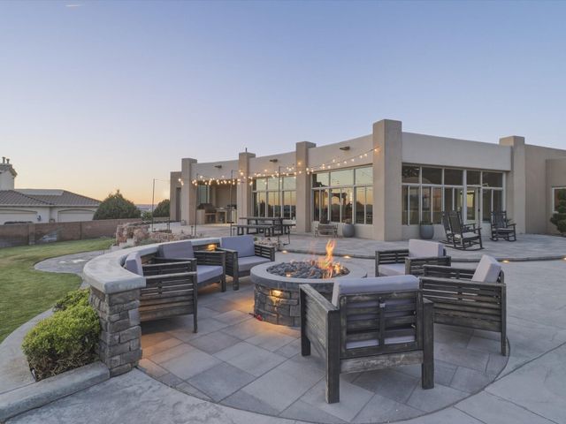 7200 Elena Drive NE, Albuquerque, NM 87113
