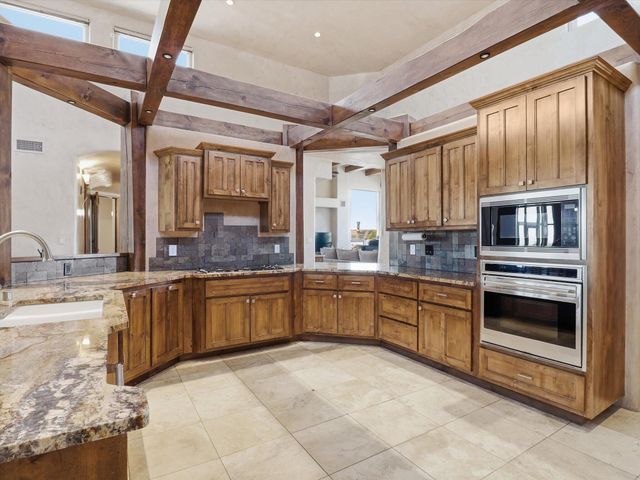 7200 Elena Drive NE, Albuquerque, NM 87113