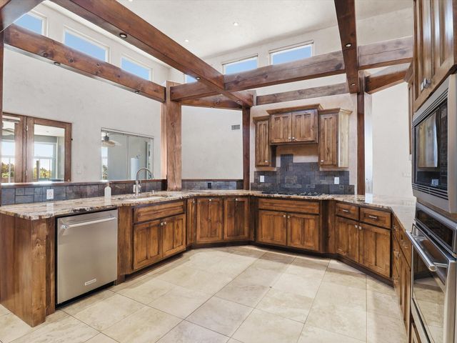 7200 Elena Drive NE, Albuquerque, NM 87113