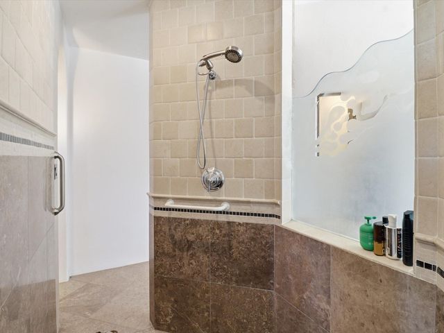 7200 Elena Drive NE, Albuquerque, NM 87113