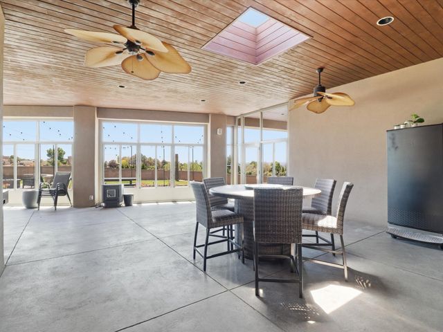 7200 Elena Drive NE, Albuquerque, NM 87113