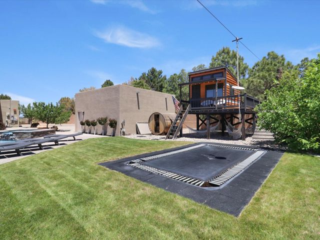7200 Elena Drive NE, Albuquerque, NM 87113